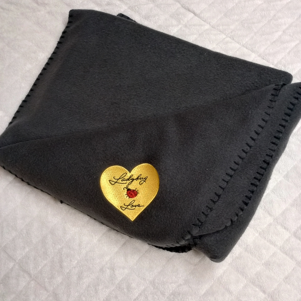 ❤️ Ladybugs Fleece Throw